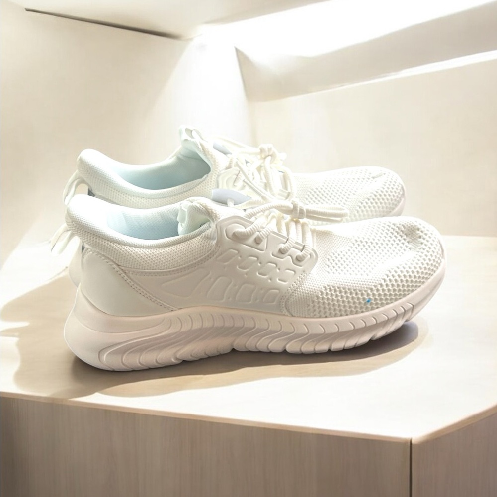 Women’s White Athletic Sneaker Shoes